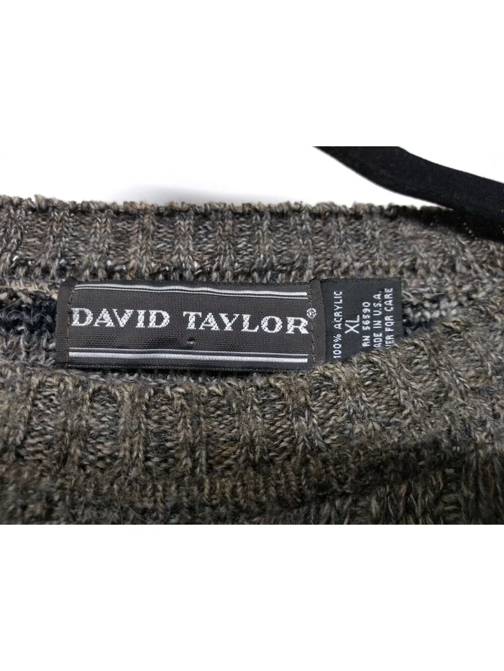 Vintage David Taylor 100% Acrylic Men's Sweater Size XL Made in USA 010